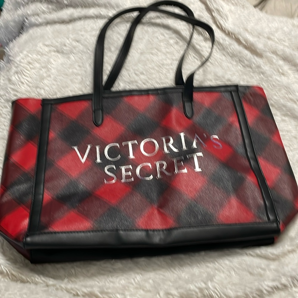 Victoria’s secret tote bag NEW Red Black Checkers Silver